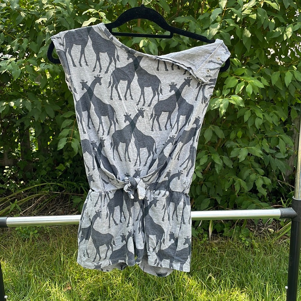 Giraffe romper